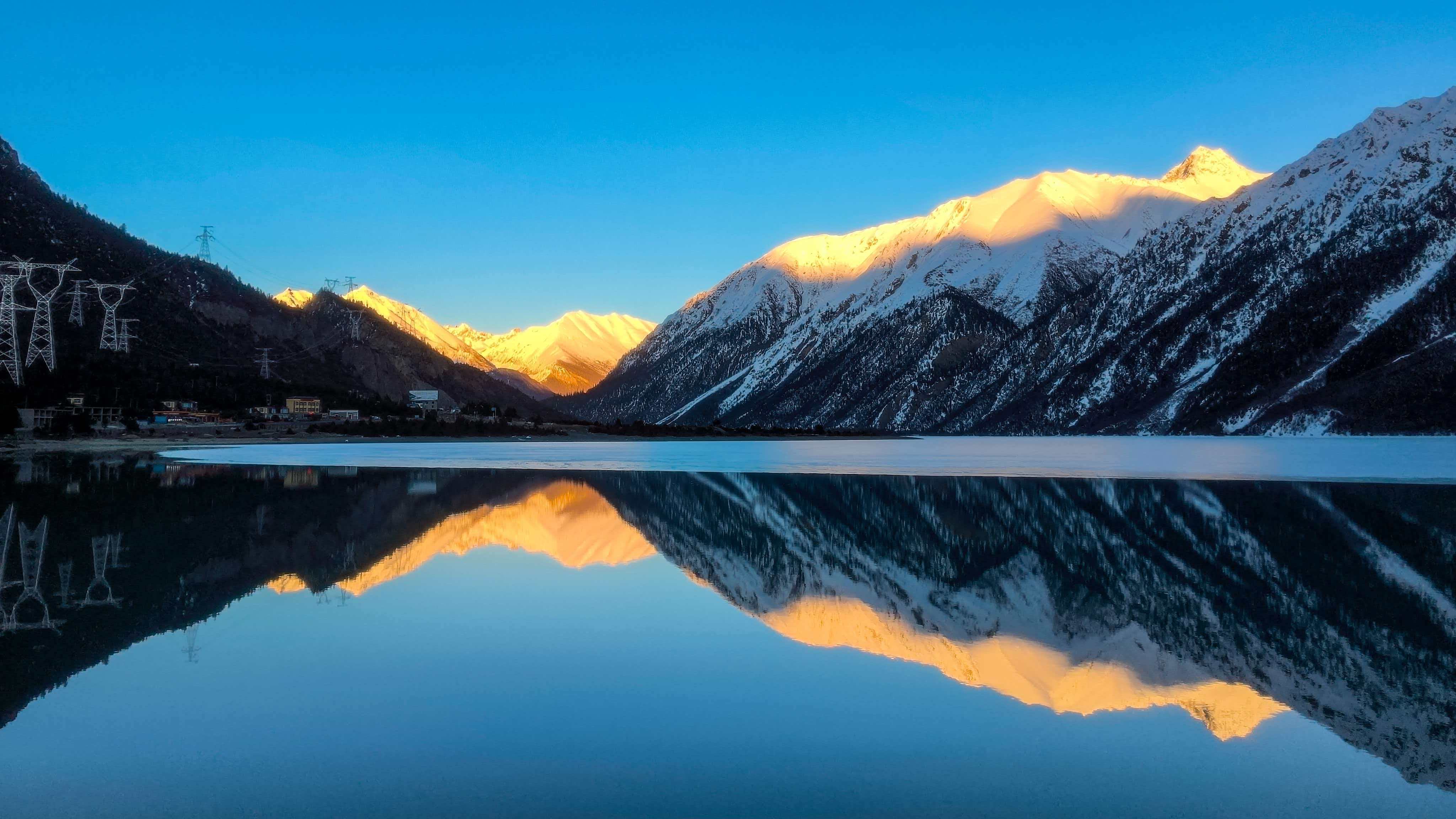 然乌湖